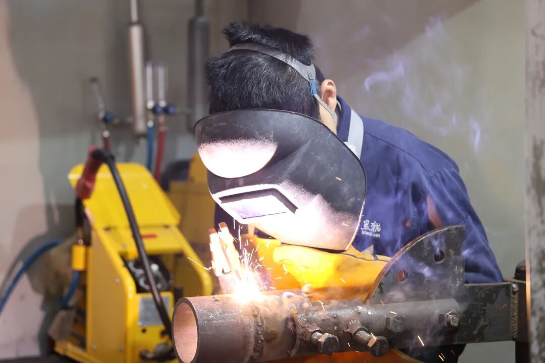 焊工02.jpeg
