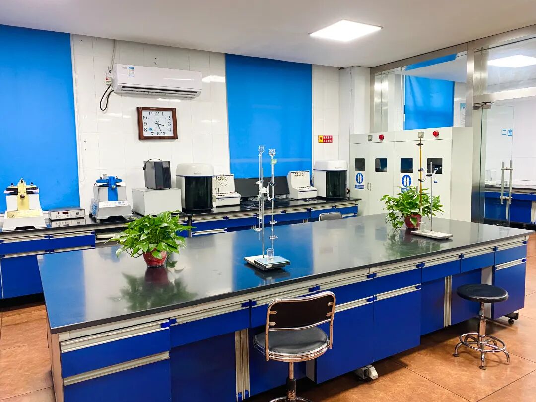 检测中心化验室.jpg